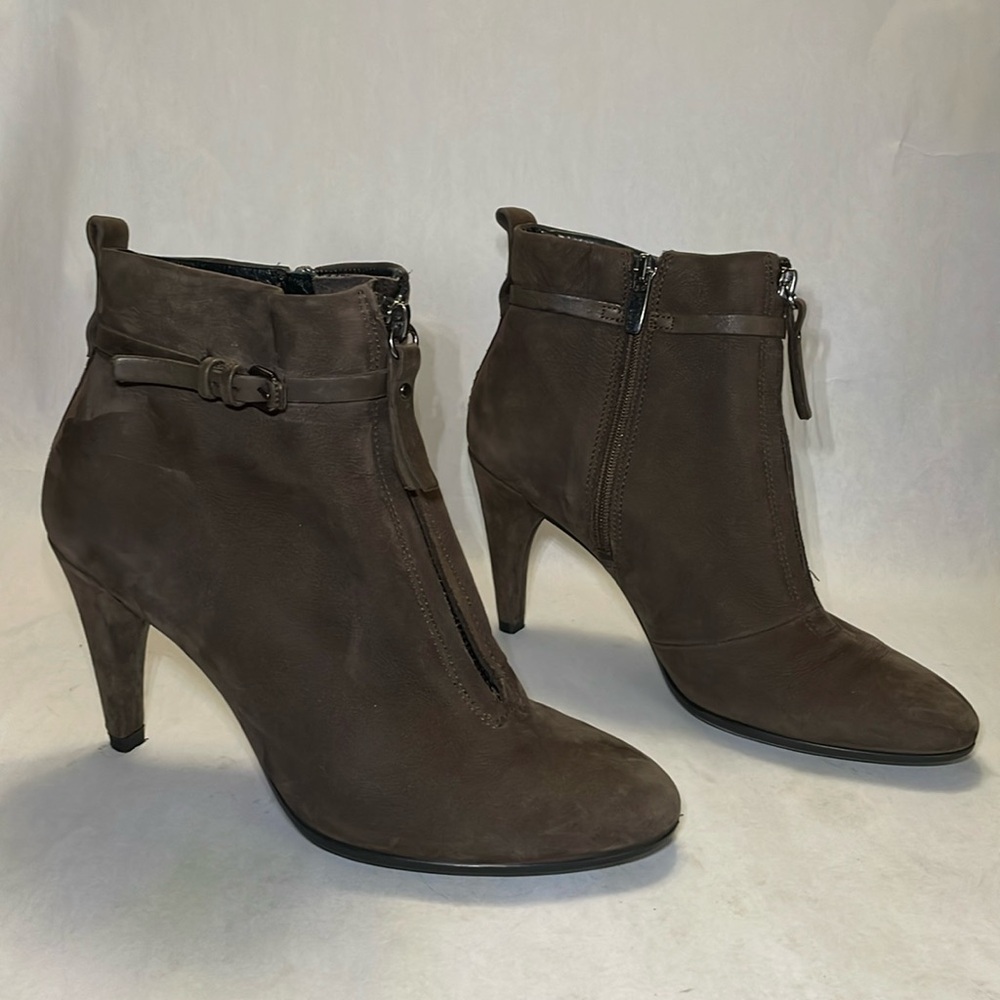 Ecco Brown Suede Shape 75 High Heel Ankle Boots, size 37 EU, US 6.5